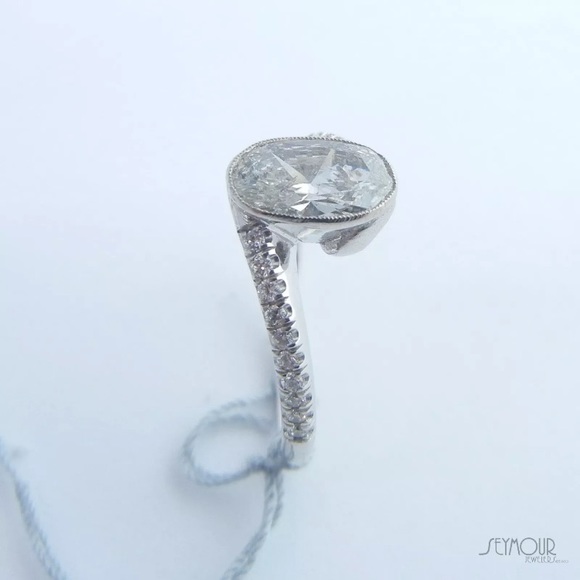 Estate antique unique diamond engagement ring - Picture 4 of 5